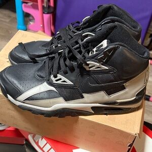 Nike Air Trainer SC High in Black